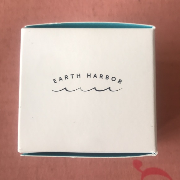 BRAND NEW IN BOX! EARTH HARBOR MERMAID MILK - Picture 10 of 13